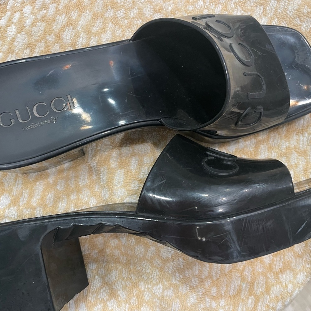 Gucci shoes